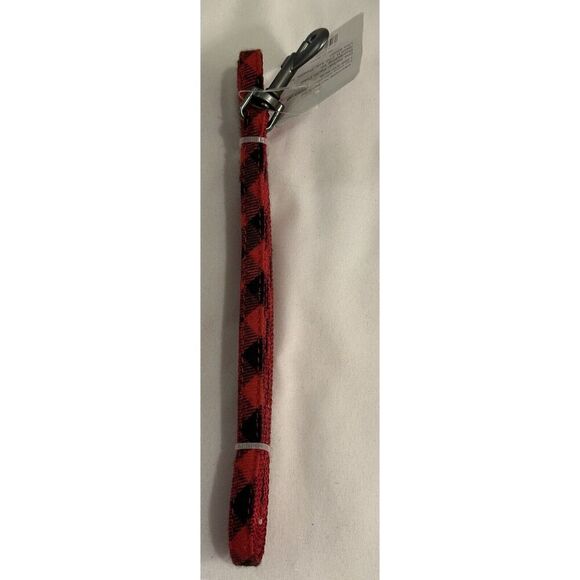 Whisker City Red Checkered Pet Cat Leash 6 ft NEW - Picture 2 of 3